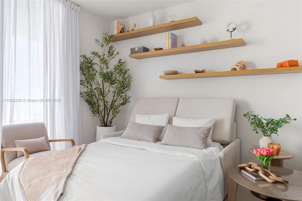 159 NE 6th St, Unit 3615, Miami, FL 33132 Photo
