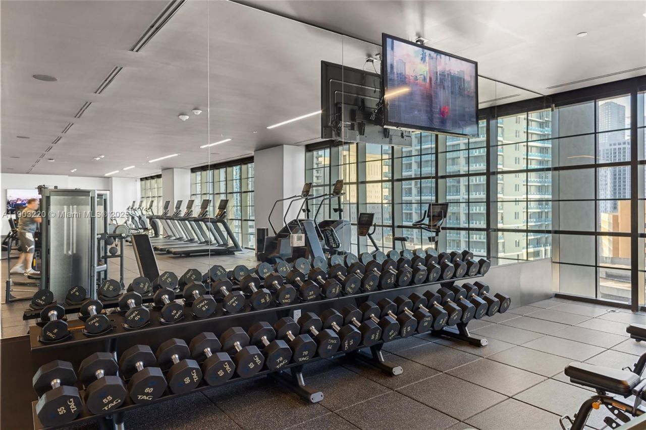 159 NE 6th St, Unit 3615, Miami, FL 33132 Photo