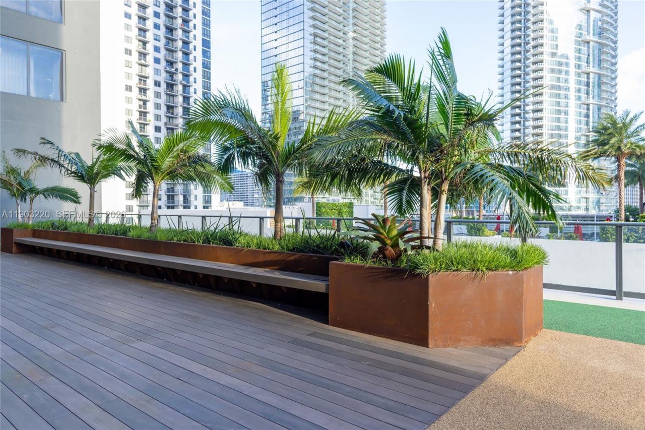 159 NE 6th St, Unit 3615, Miami, FL 33132 Photo