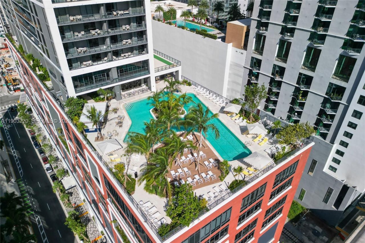 159 NE 6th St, Unit 3615, Miami, FL 33132 Photo