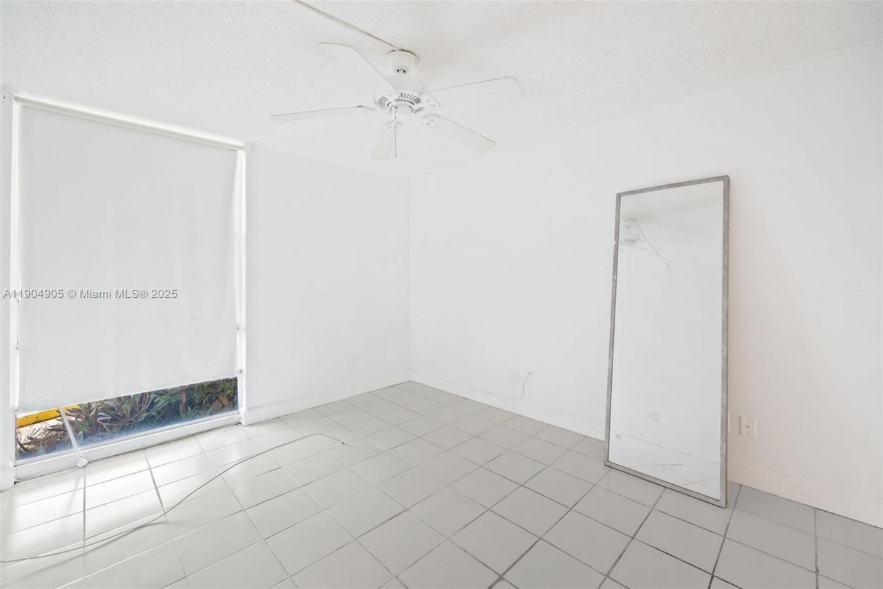200 172nd St, Unit 108, Sunny Isles Beach, FL 33160 Photo