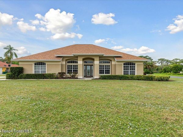 2295 Marsh Harbor Avenue, Merritt Island, FL 32952