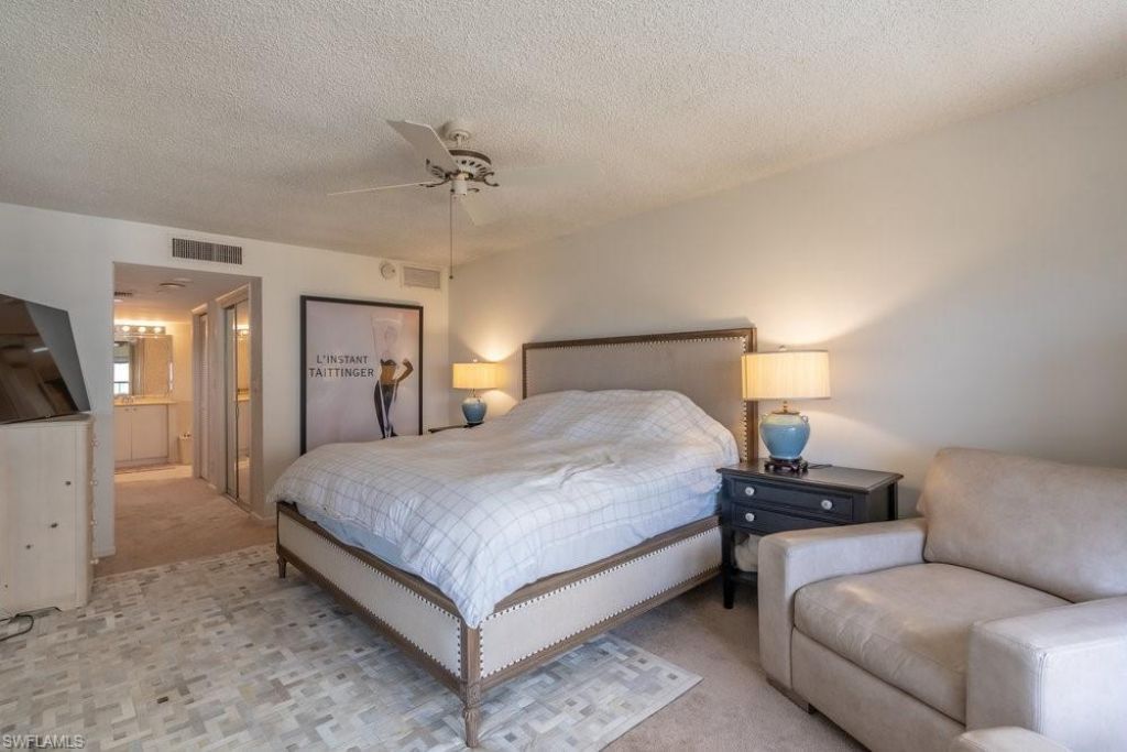 4451 Gulf Shore Blvd N, Unit 1005, Naples, FL 34103 Photo