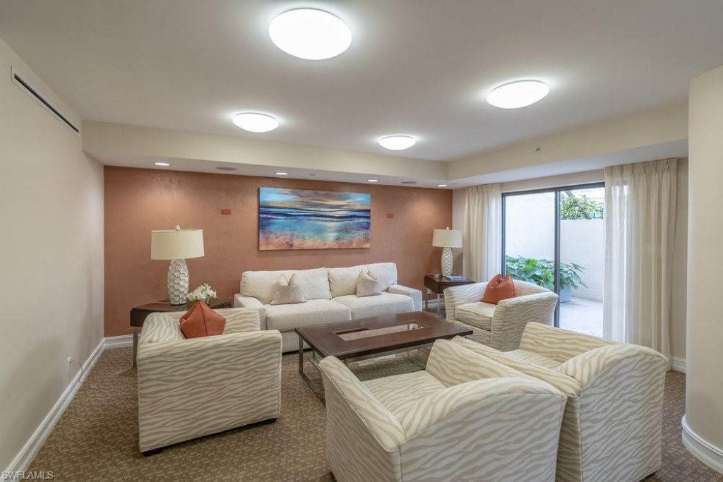 4451 Gulf Shore Blvd N, Unit 1005, Naples, FL 34103 Photo