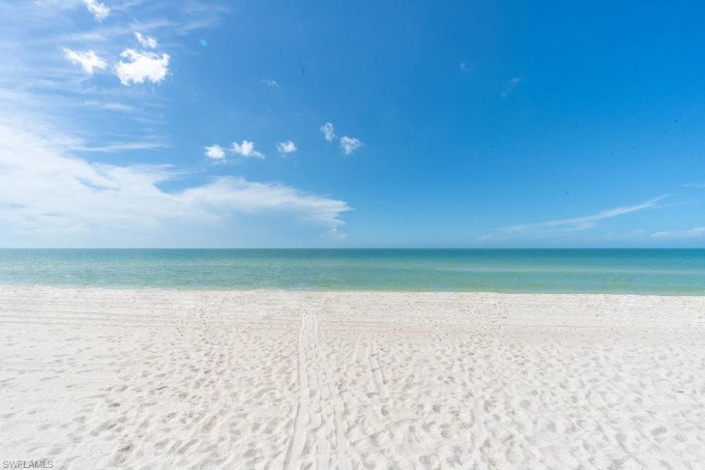 4451 Gulf Shore Blvd N, Unit 1005, Naples, FL 34103 Photo