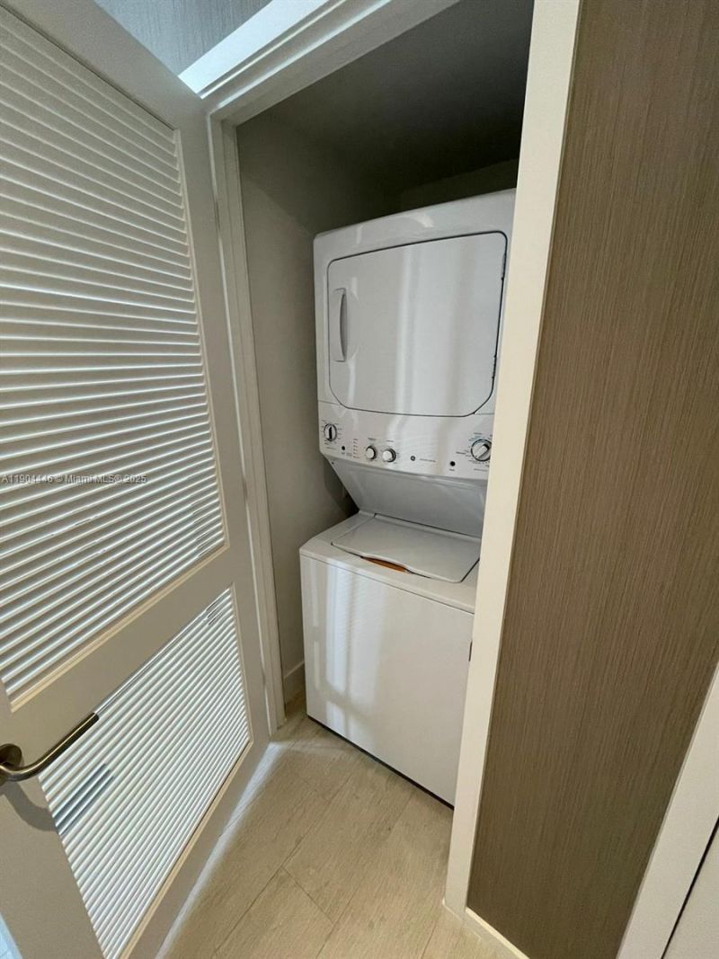 4010 S Ocean Dr, Unit R3306, Hollywood, FL 33019 Photo