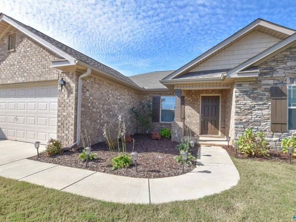 304 Fenrose Drive, Harvest, AL 35749