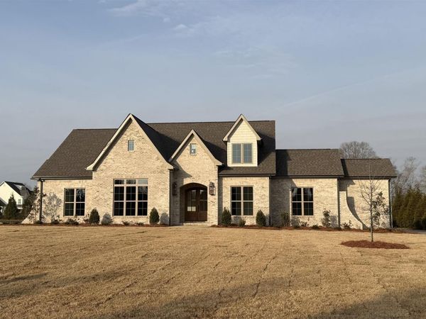 106 Randal Lane, Florence, AL 35634