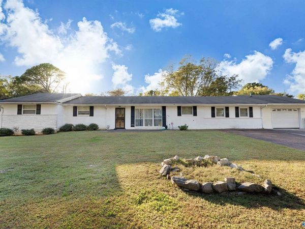 307 Harolds Drive NW, Huntsville, AL 35806