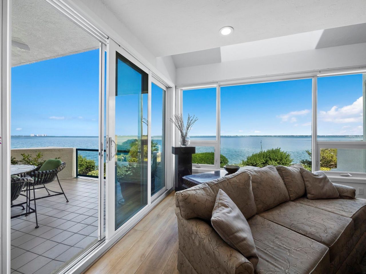 340 Gulf Of Mexico Drive, Unit 112, Longboat Key, FL 34228 Photo
