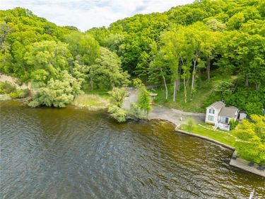 70 Avalon Trail, Webster, NY 14580