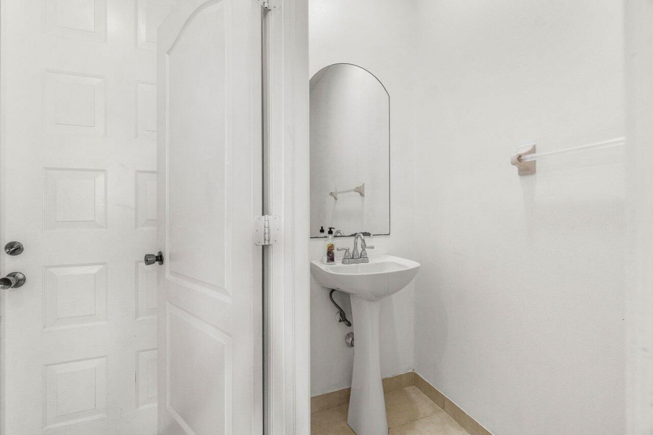 410 Rainbow Springs Terrace, Unit 410, Royal Palm Beach, FL 33411 Photo