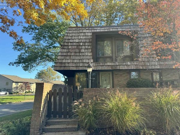 1100 By The Shores, Unit 1, Huron, OH 44839