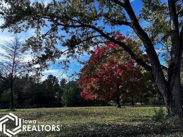 1504 Wonder Way, Fairfield, IA 52556