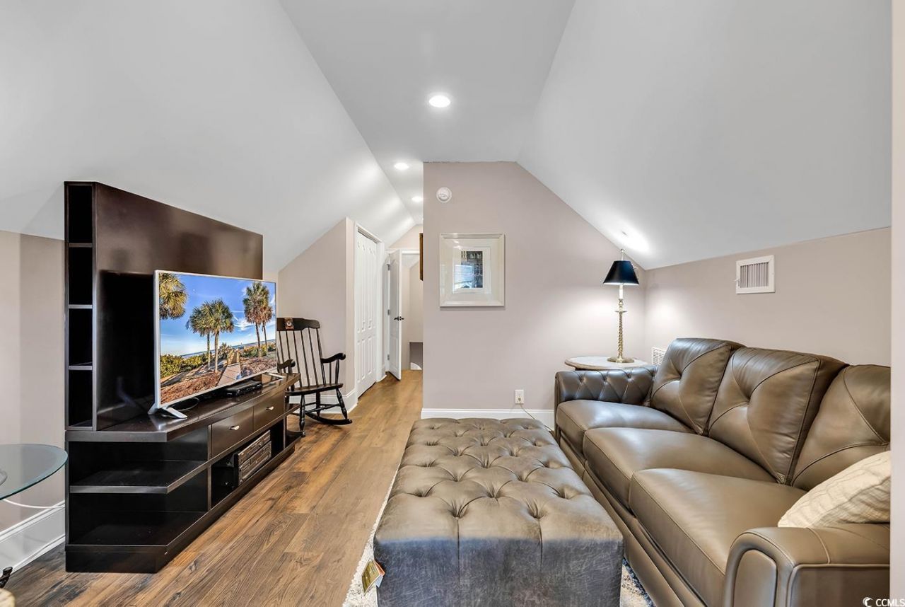 1321 Ashboro Ct. Photo 28