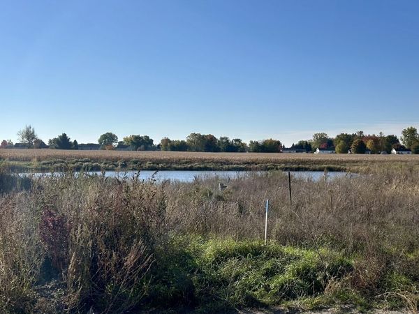 9464 Fields Drive, Zeeland, MI 49464