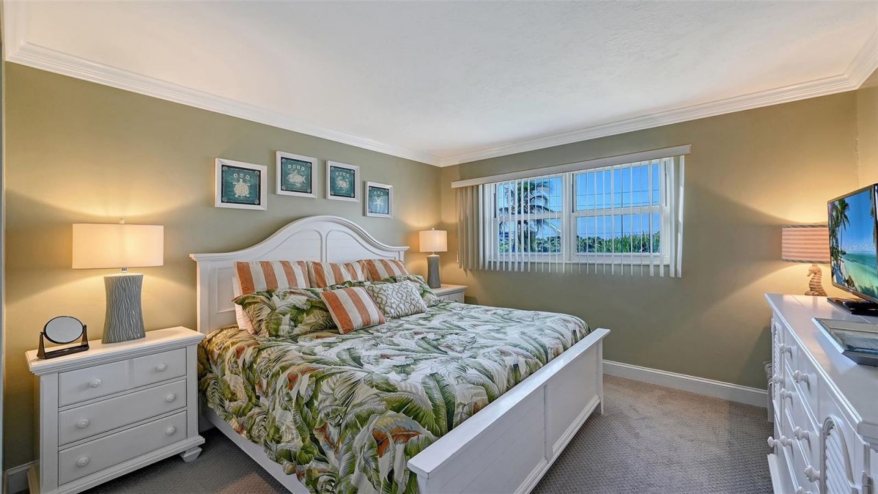 925 Beach Road, Unit 311, Sarasota, FL 34242 Photo