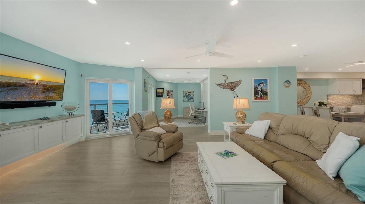 1000 Longboat Club Road, Unit 402, Longboat Key, FL 34228 Photo