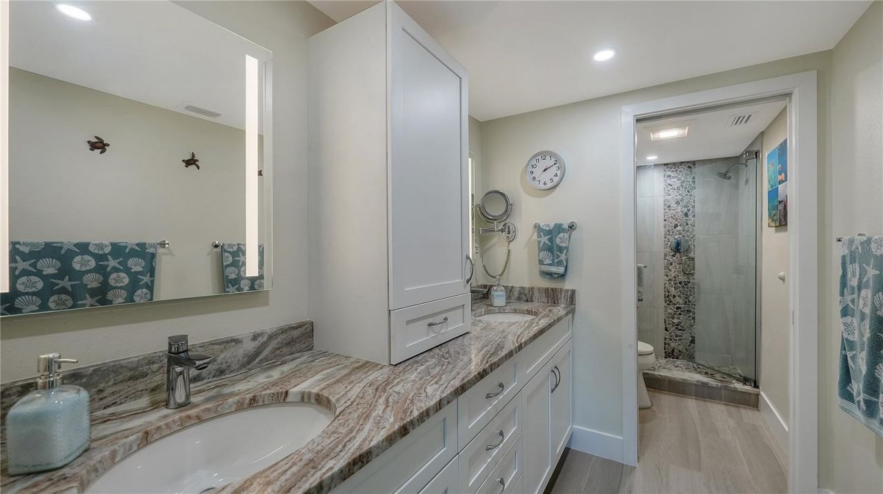1000 Longboat Club Road, Unit 402, Longboat Key, FL 34228 Photo