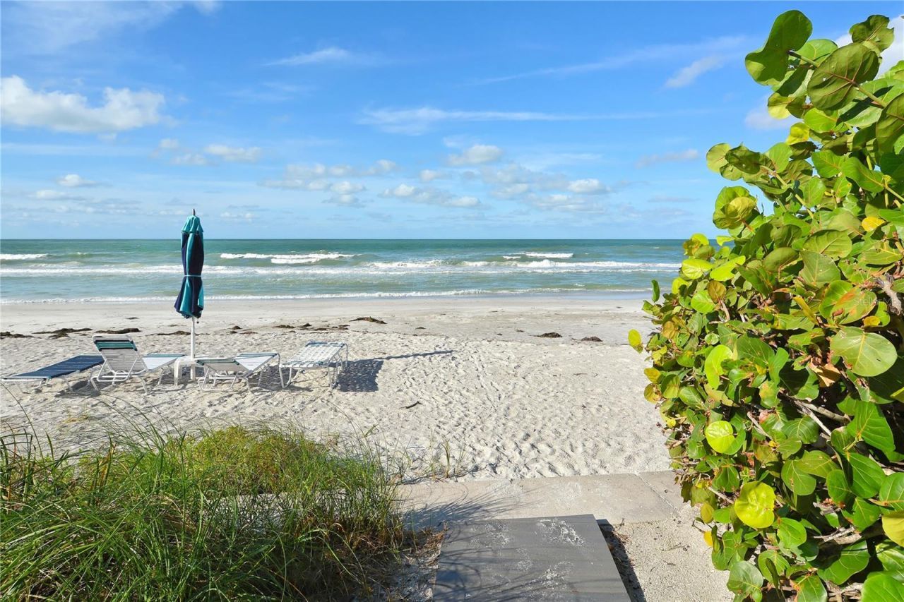 1000 Longboat Club Road, Unit 402, Longboat Key, FL 34228 Photo