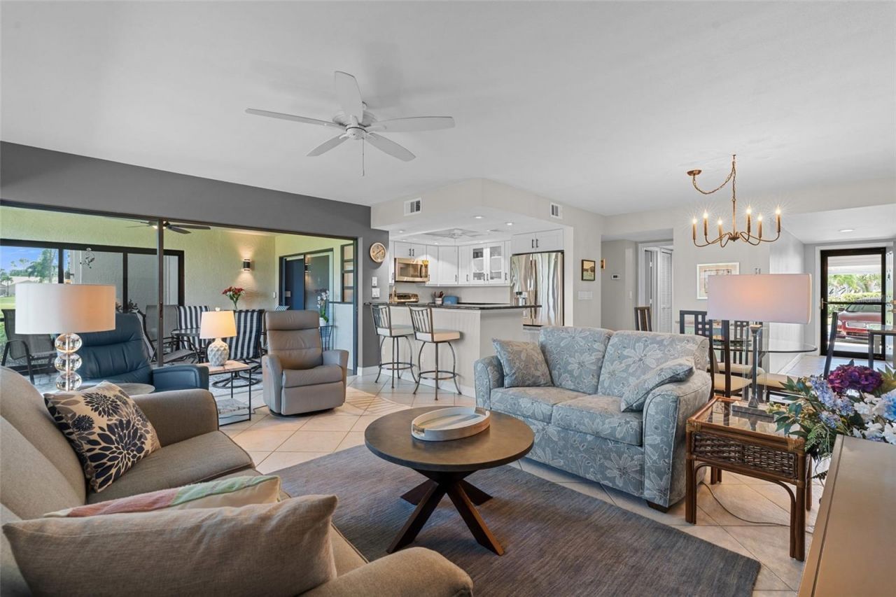 14770 Eagle Ridge Drive, Unit 112, Fort Myers, FL 33912 Photo