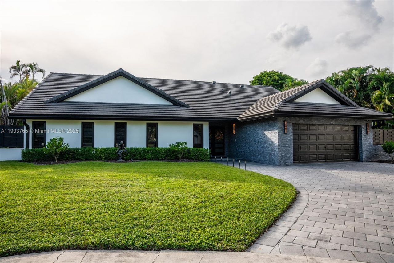 61 NW 128th Ave, Plantation, FL 33325 Photo