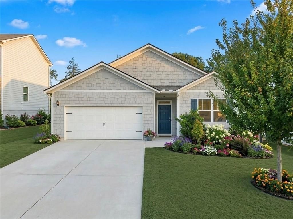 69 Embry Boulevard, Pendergrass, GA 30567 Main Photo