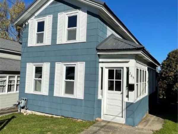 285 W 8th Street, Oswego, NY 13126