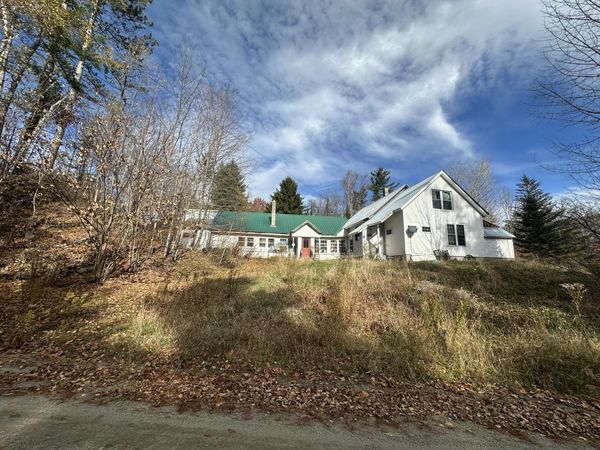 1250 River Road, Madrid Twp, ME 04966