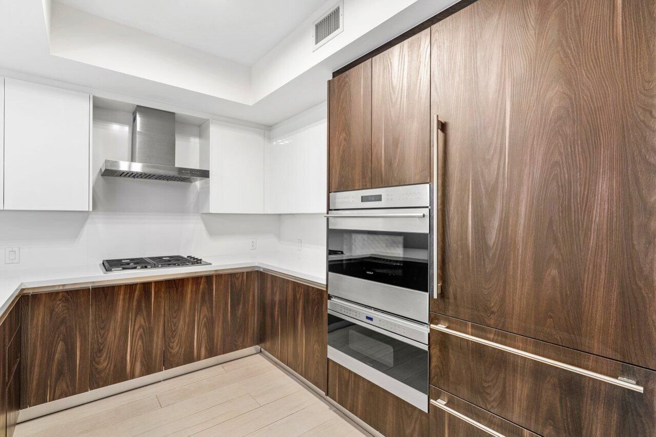 1180 N Federal Highway, Unit 707, Fort Lauderdale, FL 33304 Photo