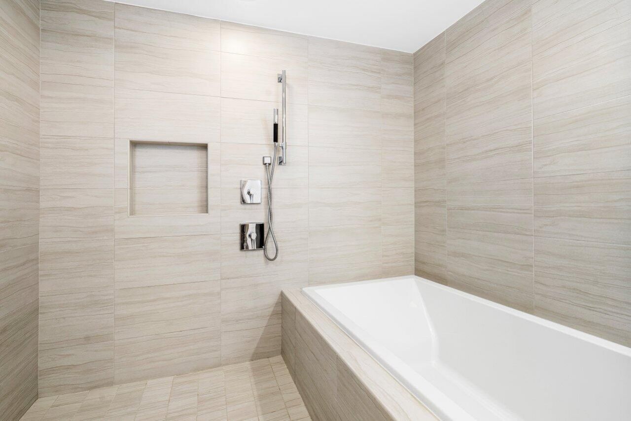 1180 N Federal Highway, Unit 707, Fort Lauderdale, FL 33304 Photo