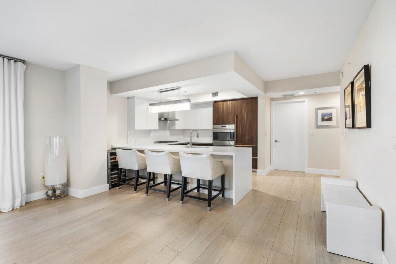 1180 N Federal Highway, Unit 707, Fort Lauderdale, FL 33304 Photo