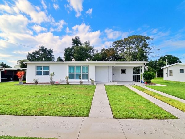 159 NE Estia Lane, Port St. Lucie, FL 34983