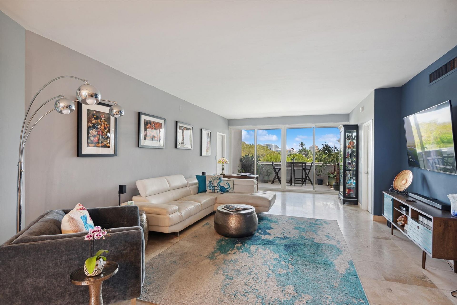 333 Sunset Drive, Unit 207, Fort Lauderdale, FL 33301 Photo