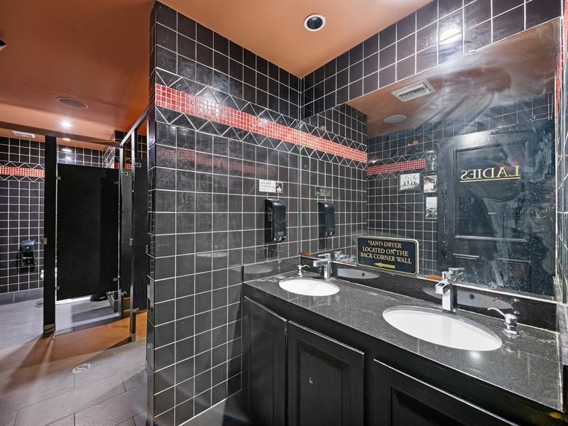 3419 & 3451 N Andrews Ave, Oakland Park, FL 33309 Photo