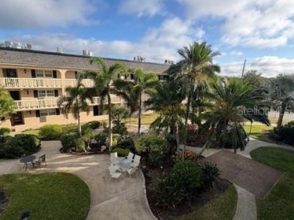 147 BLUFF VIEW DRIVE, Unit 303, BELLEAIR BLUFFS, FL 33770