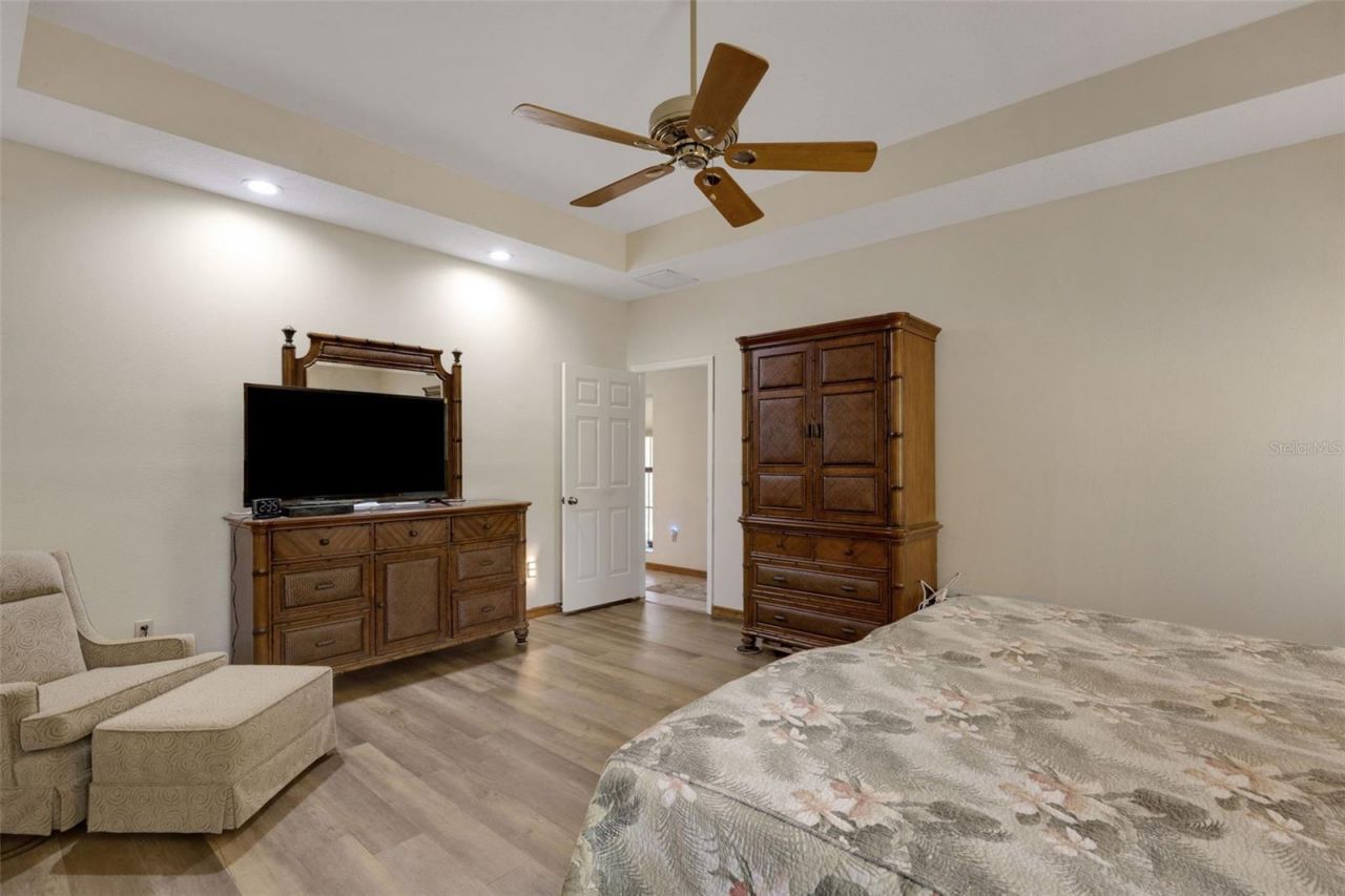 6602 Forestwood Drive W, Lakeland, FL 33811 Photo