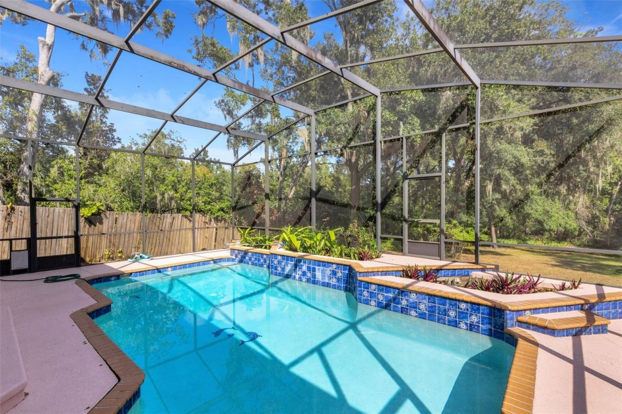 6602 Forestwood Drive W, Lakeland, FL 33811 Photo