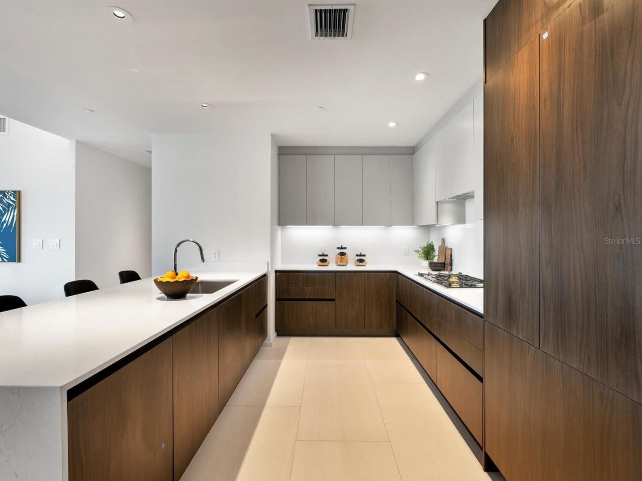 1020 Sunset Point Road, Unit 103, Clearwater, FL 33755 Photo