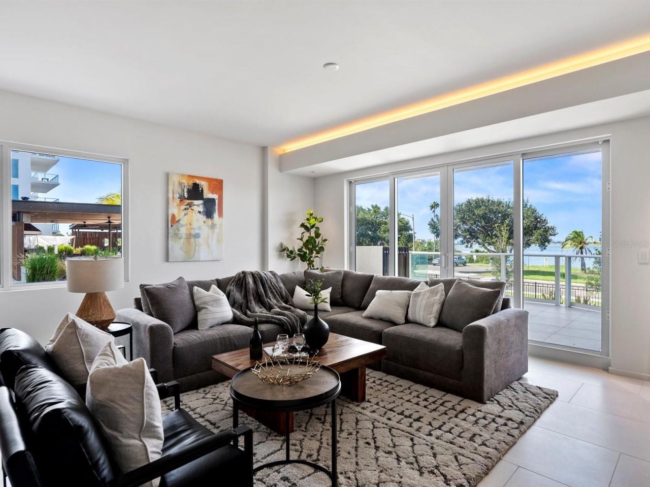 1020 Sunset Point Road, Unit 103, Clearwater, FL 33755 Photo