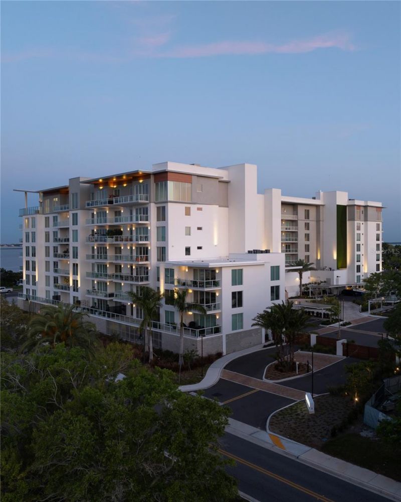 1020 Sunset Point Road, Unit 103, Clearwater, FL 33755 Photo