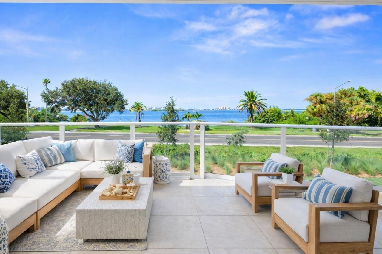 1020 Sunset Point Road, Unit 103, Clearwater, FL 33755 Photo