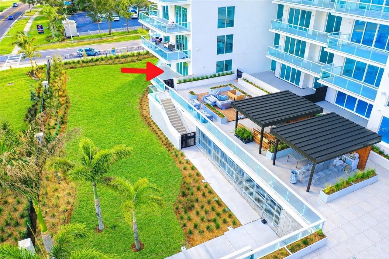 1020 Sunset Point Road, Unit 103, Clearwater, FL 33755 Photo