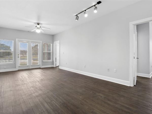 1901 Crossing PL, Unit 3101, Austin, TX 78741