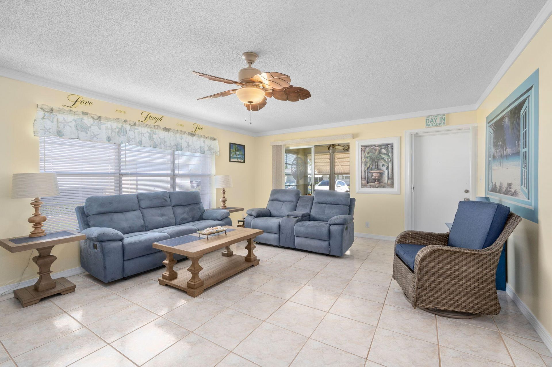 109 Lakes End Drive, Unit D, Fort Pierce, FL 34982 Photo