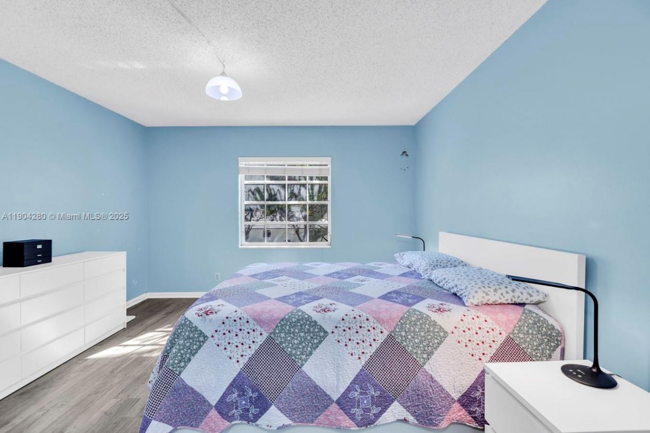 6207 Bay Club Dr, Unit 3, Fort Lauderdale, FL 33308 Photo