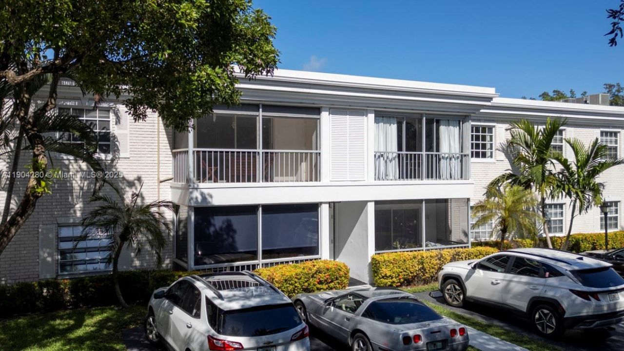 6207 Bay Club Dr, Unit 3, Fort Lauderdale, FL 33308 Photo