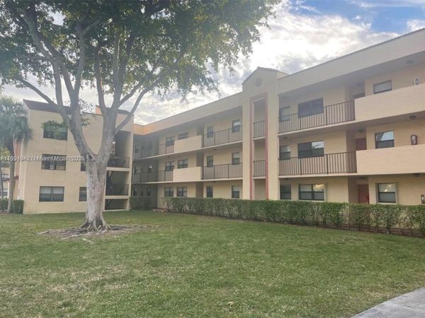 3252 Foxcroft Rd, Unit 314, Miramar, FL 33025