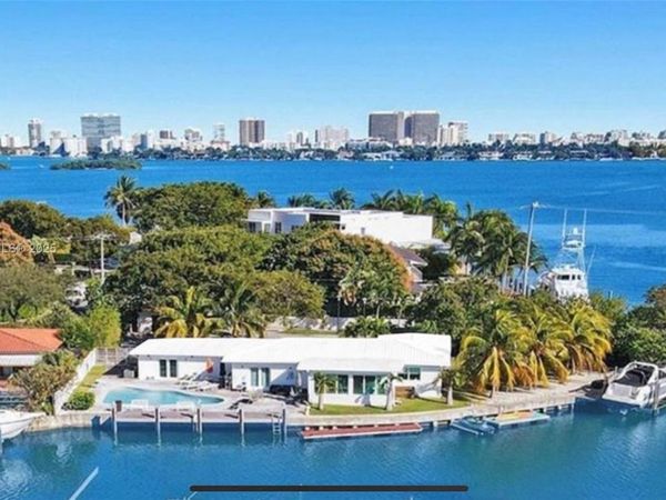 12388 N Bayshore Dr, Unit NA, North Miami, FL 33181