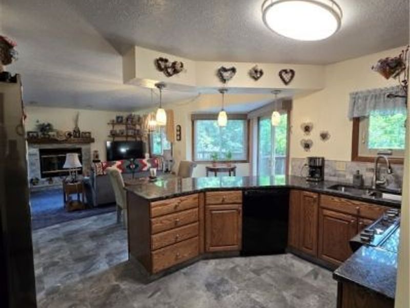 7495 Morley Road, Concord Township, OH 44060 Photo 10